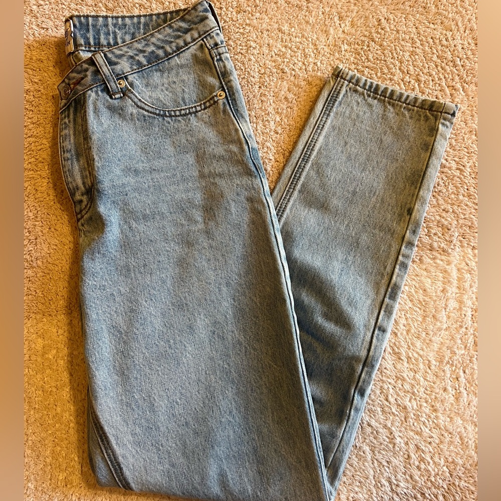 Like New Princess Polly Light Wash Jeans